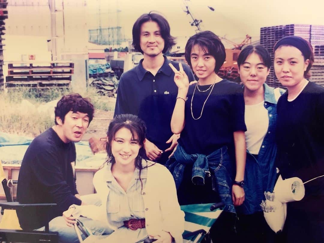 中江有里のインスタグラム：「四姉妹の三女だったころのわたし。  11月11日はポッキー&プリッツの日。  #中江有里  #ポッキー四姉妹」