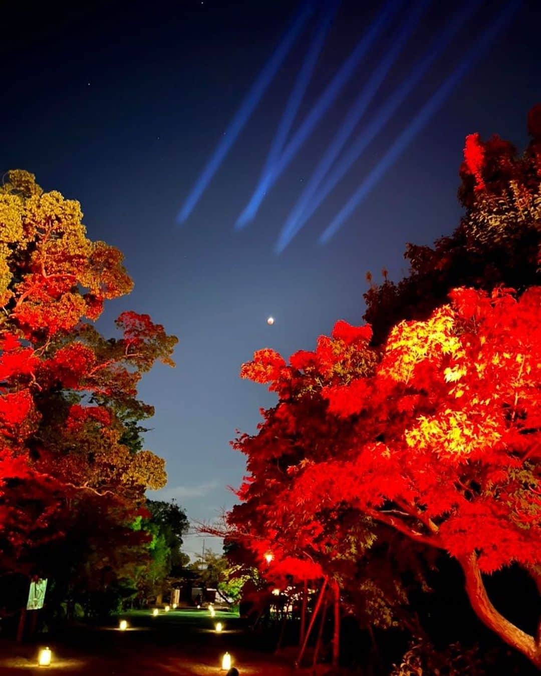 RAM RIDERさんのインスタグラム写真 - (RAM RIDERInstagram)「京都の仁和寺で行われたフェラーリ史上初となる4ドア4シートのスーパースポーツ「プロサングエ」の発表会に音楽で参加しました。厳かな世界遺産とフェラーリの曲線美のコントラスト、皆既月食で真っ赤に染まった月が印象的な夜でした。」11月11日 10時44分 - ramrider