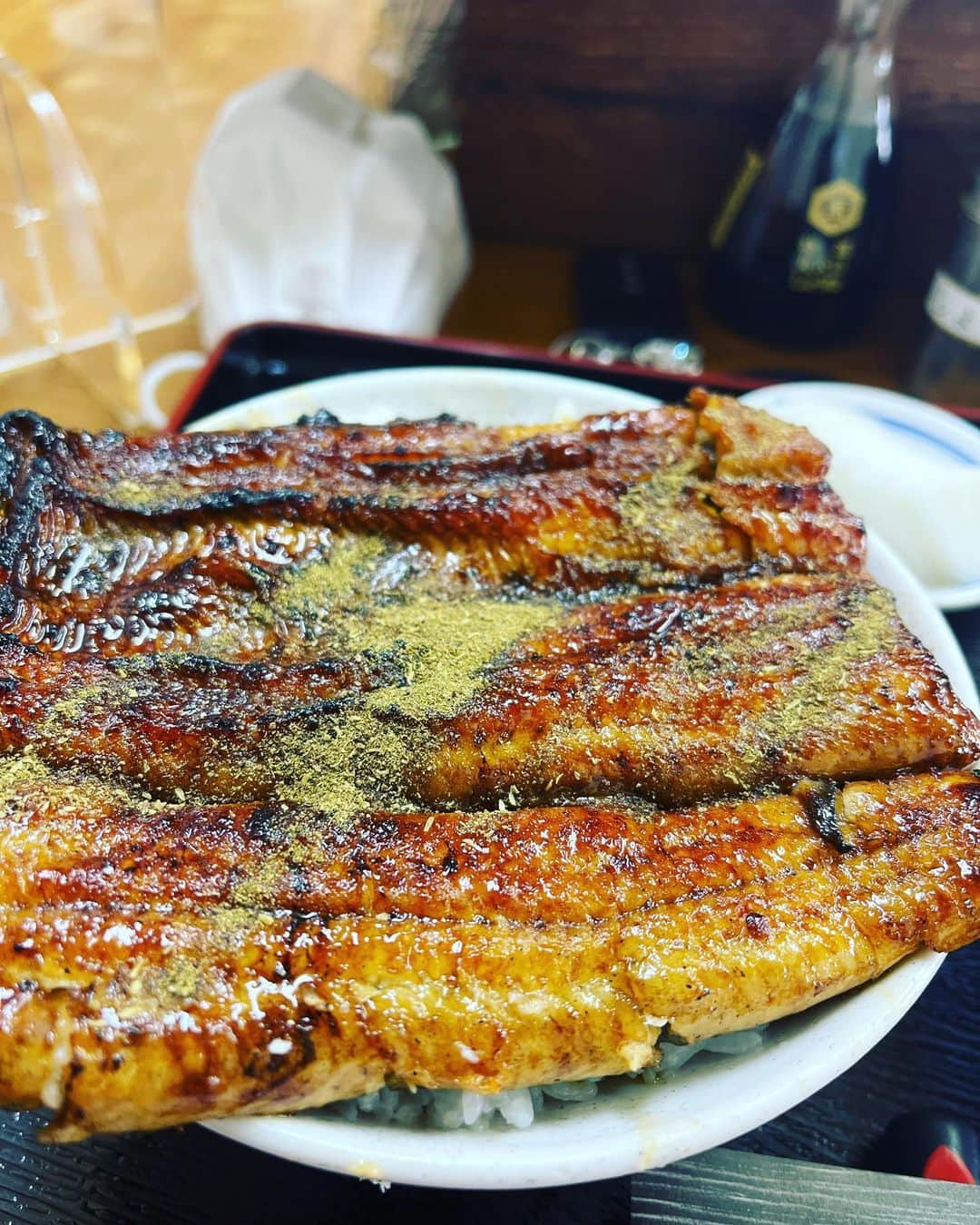 金村義明さんのインスタグラム写真 - (金村義明Instagram)「羽田空港行く前に、青物横丁駅の うなぎの丸富へ！ スタミナつけて羽田空港行って伊丹空港へ 今日は、尼崎伊丹西宮の税理士組合の講演」11月11日 13時12分 - yoshiaki_kanemura