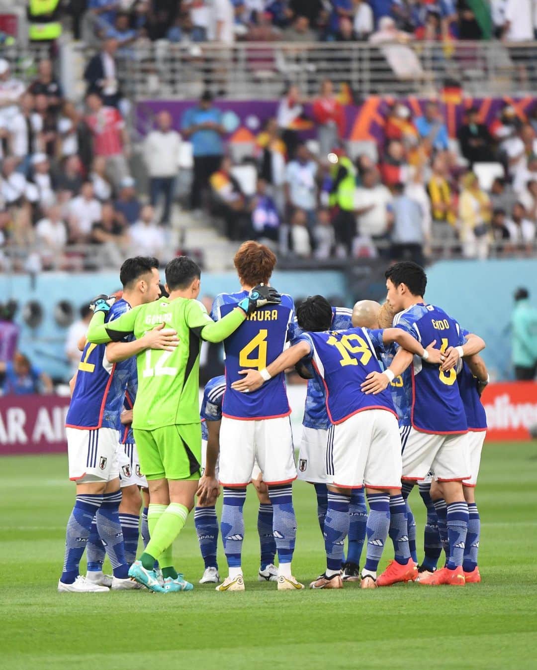 板倉滉さんのインスタグラム写真 - (板倉滉Instagram)「応援ありがとうございました！ Thanks @fifaworldcup   またここからやっていきます！ もっと日本をサッカーで盛り上げます🇯🇵  @japanfootballassociation」12月10日 10時36分 - kouitakura
