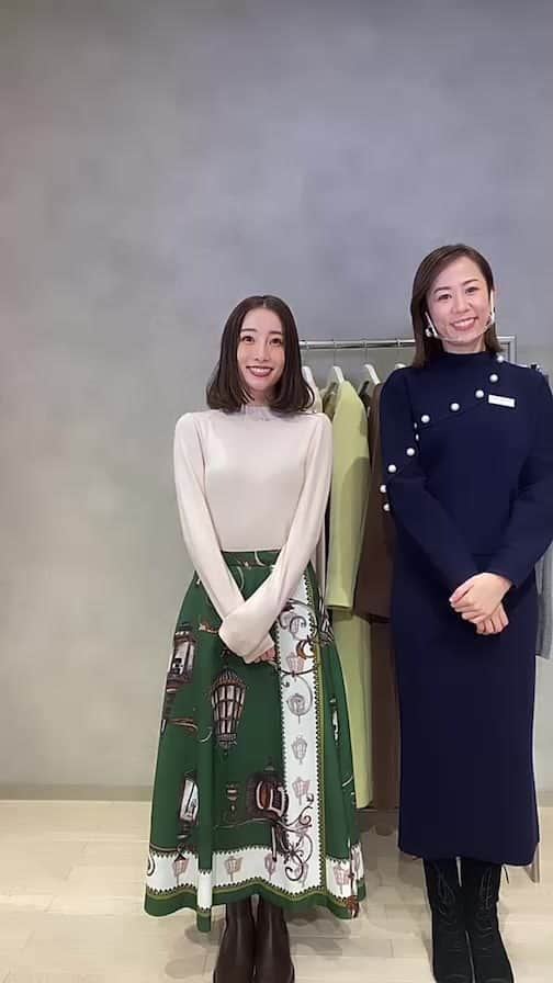冨張愛のインスタグラム：「本日有楽町マルイ4階 @pinkyanddianne_official にて スタイリングイベントを開催致します🤭🧥 予約なしで入れるお時間は 15:00-18:00⌚️ コラボアイテム購入の方には プレゼントもご準備しております🎁 ※条件等は公式オンラインをご覧ください」