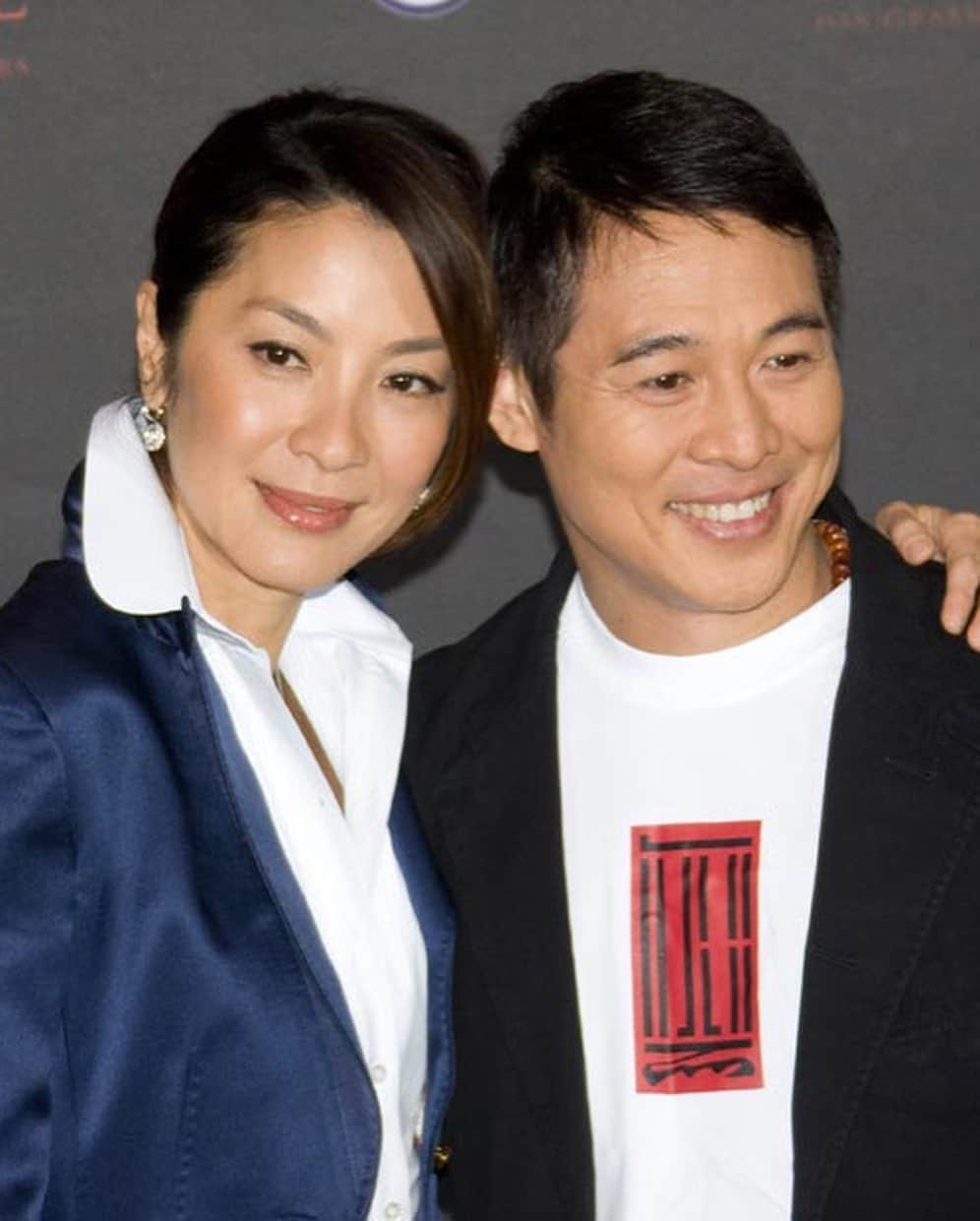 ジェット・リーのインスタグラム：「Congratulations to my good friend @michelleyeoh_official for all her success and being named Time Magazine’s Icon of the Year. I have really enjoyed collaborating with her throughout the years and am inspired by her hardworking spirit and her endless passion. I am so happy to see her continue to shine.」