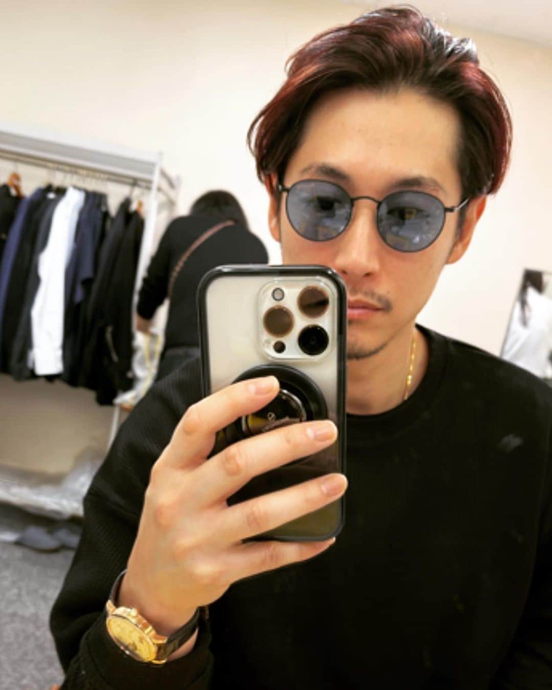 ディーン・フジオカのインスタグラム：「Goodbye #thatredhairedguy 🌹  . . .  #絶賛ＤｅａｎＦｕｊｉｏｋａやってます」