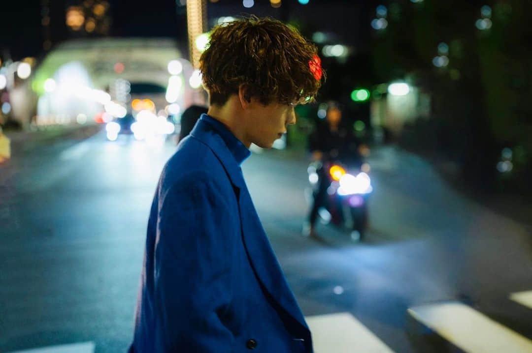 岩岡徹のインスタグラム：「🌃✨」