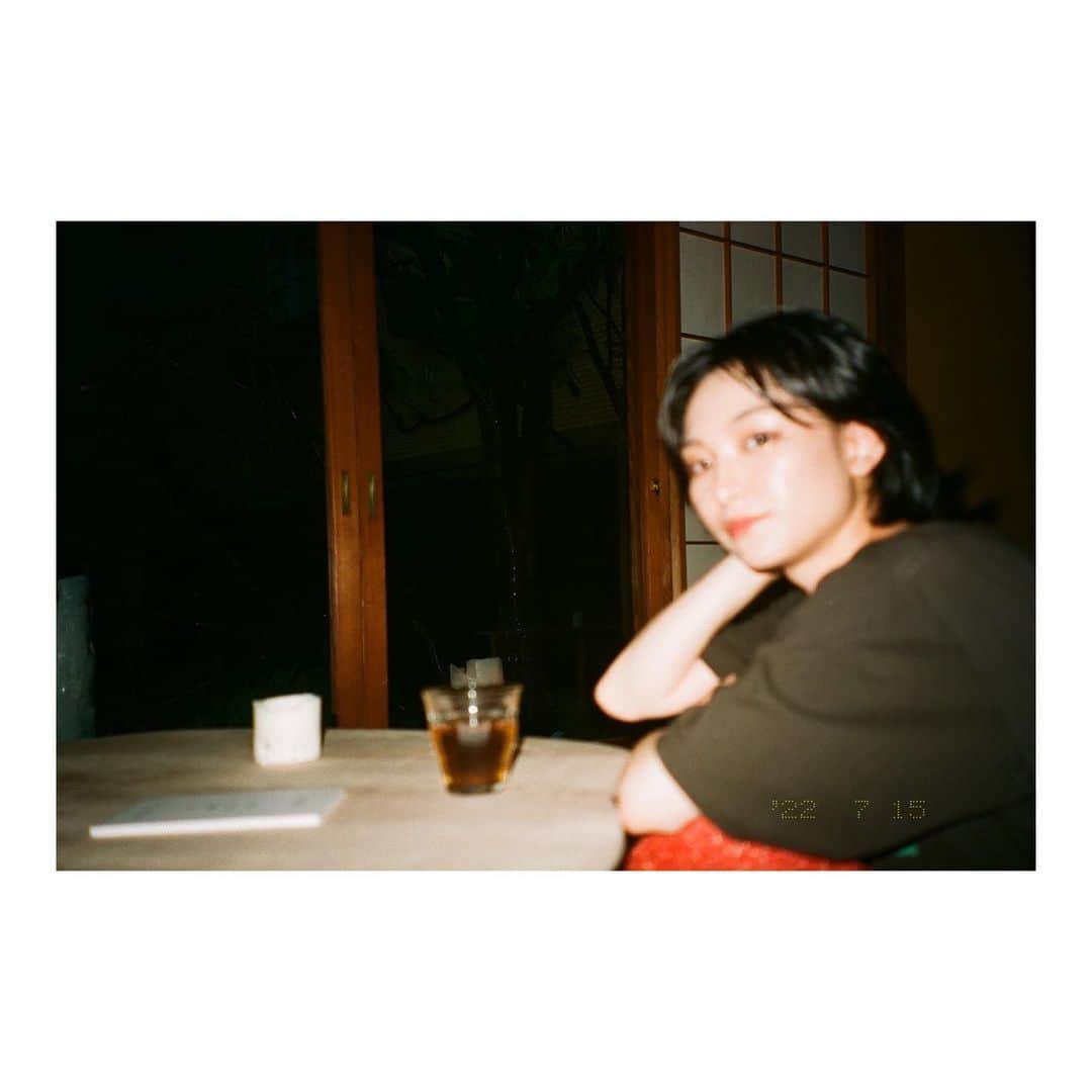 のインスタグラム：「懐かしい写真送ってくれた🫠🫶🕯」