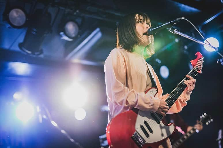 清水葉子のインスタグラム：「UNLIMITS presents 夢幻の宴 Vol.37   in 仙台ROCKATERIA 長尺のセットリストでたっぷりお届けした夜🌙 来てくれたみんな、本当にありがとう！ photo by @aka3ka  #UNLIMITS #夢幻の宴」