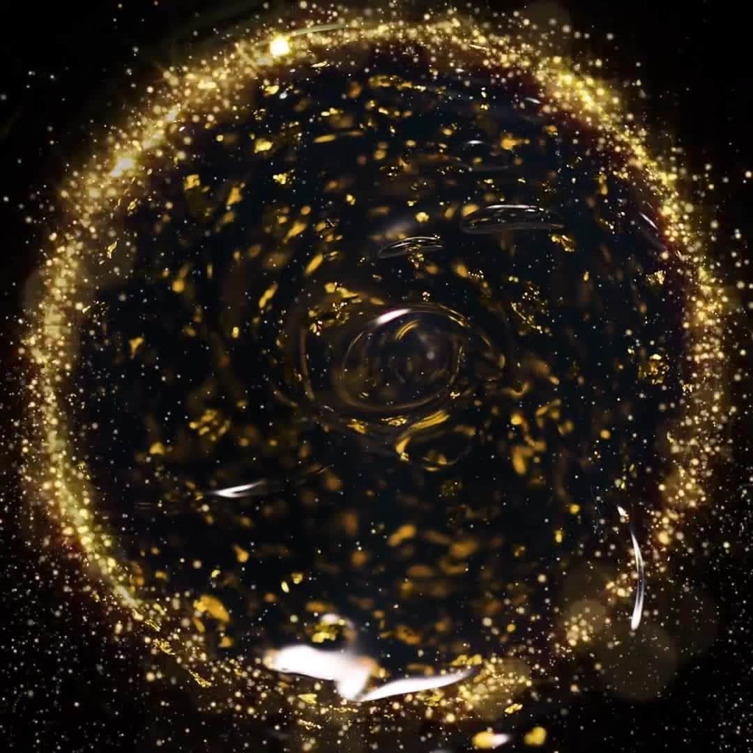 アモーレパシフィック USのインスタグラム：「What's the secret behind Time Response Night Elixir? ✨  Each jar of this luxurious 16-piece treatment set is formulated with pure gold powder and AbsoluTea™, the essence of vitality obtained from green tea, the precious jewel of Dolsongi Tea Garden.   Shop now by clicking the link in bio.」