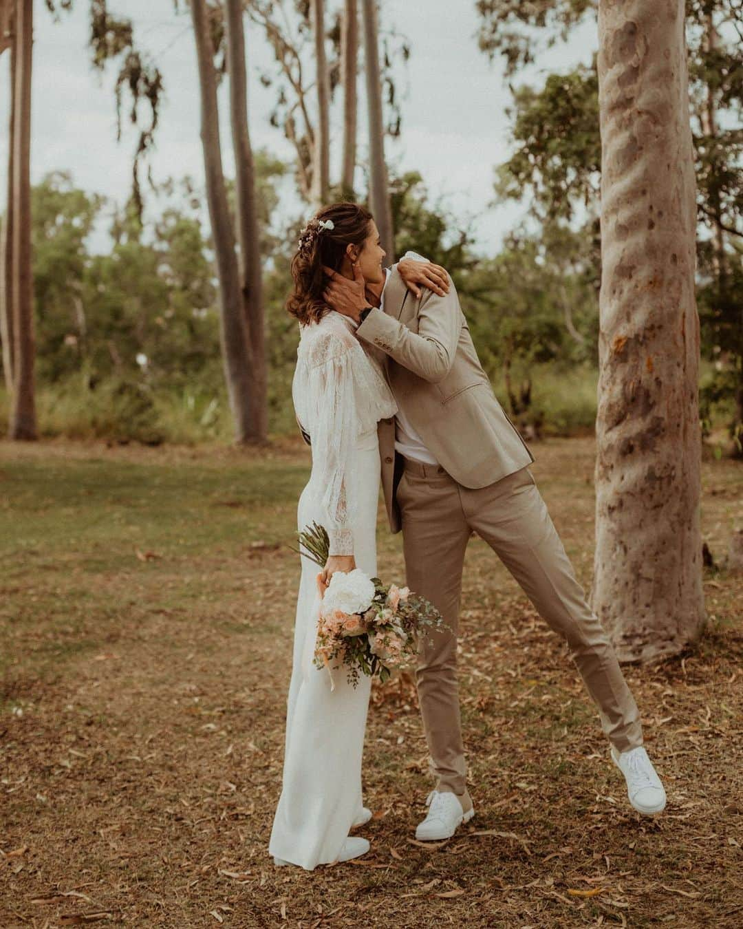 ポーリーヌ・オアロのインスタグラム：「7 months ago, on May 7th ✨ @simonthoret   In the most special and comfortable wedding outfit anyone has ever made. Thank you @alexismabille 💫  📸 @abigail_morellon」