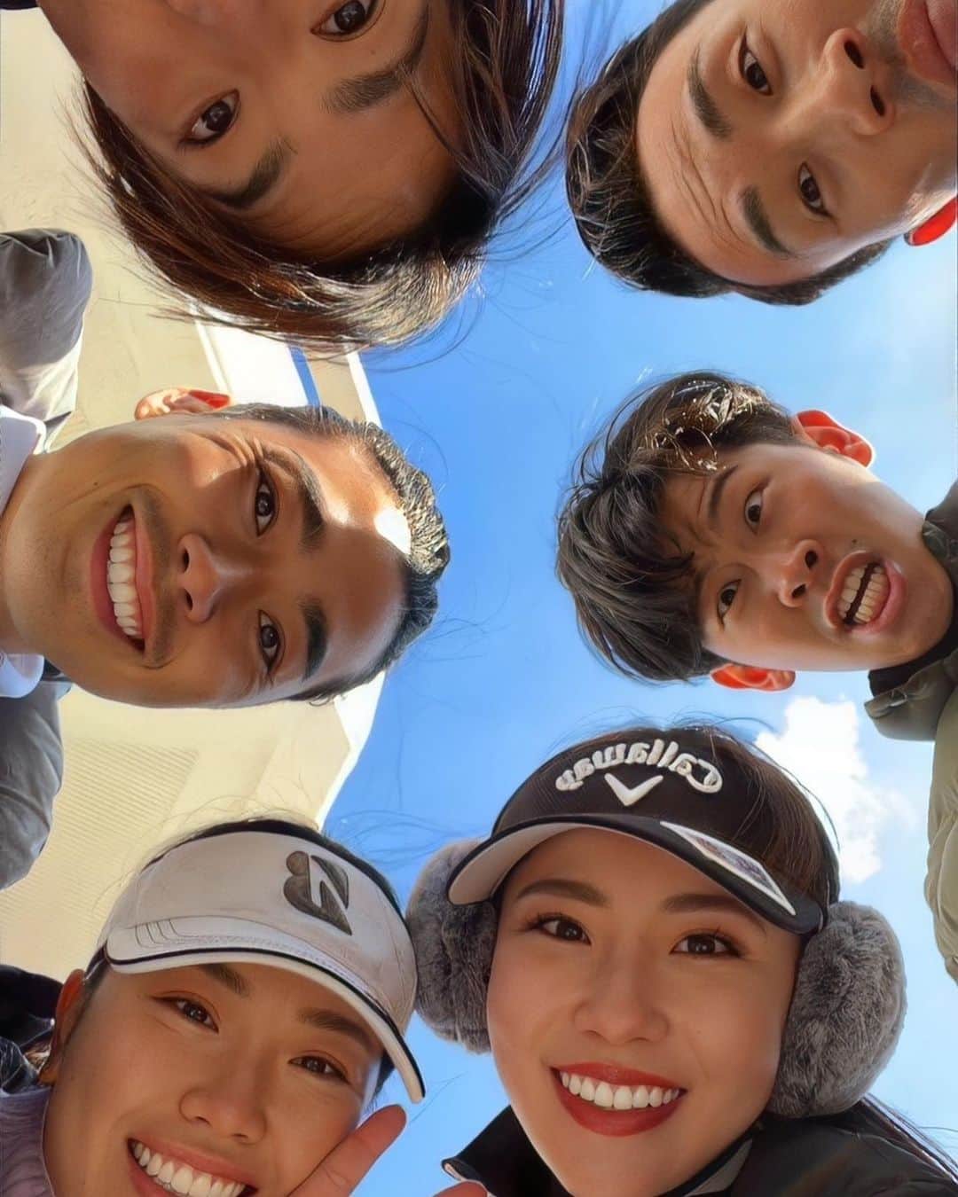 のインスタグラム：「井上りこ、井上沙紀が主催した第一回「BETTER GOLFCUP」 ご参加いただきました皆様ありがとうございました🙇‍♀️✨ 楽しんでいただけたでしょうか🥺 初めての試みで色々と不手際あり申し訳ありませんでした🙇‍♀️  コロナ禍になり皆さんとの交流が出来ず、何か自分たちで出来ないかと2人で考え、このゴルフコンペを開催することになりました！本当は9月の予定でしたが台風で延期になりました。申し込んで頂いていた方のほとんどの方が師走のお忙しい中ですが参加していただきました🥺 ありがとございます😭💕  またこのゴルフコンペ開催にあたり企業各社様から多くのご協賛賜りましたこと、厚くお礼申し上げます。 誠にありがとうございました。  コンペを開催させていただいた、西戸崎シーサイドカントリークラブ様 ありがとうございました🙇‍♀️  そして、スタッフとしてお手伝いしてくれたみんなありがとう❤️  無事終えてホッとしてます✨ また来年も開催できたらと思っております💕  #BETTERGOLFCUP #ゴルフコンペ」
