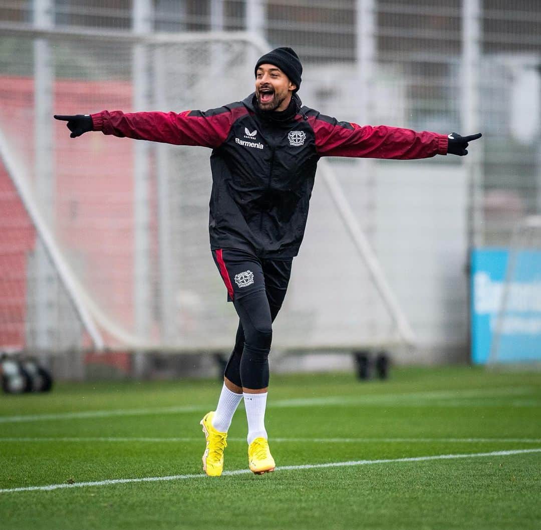 カリム・ベララビのインスタグラム：「a good week of training. ⚽️💯」