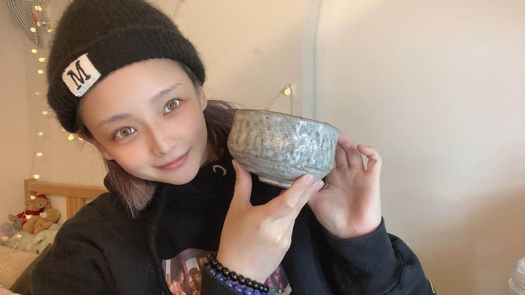 のインスタグラム：「今回の個展は洋。  年始明けたら和。  #陶芸 #potterylove  #個展 #クリスマス #吉祥寺」