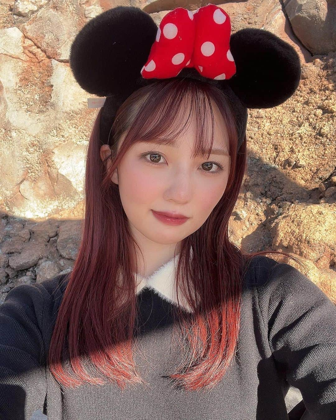 川平朱莉のインスタグラム：「クリスマスディズニー🎄  エントリー当選してビリーヴ見れたの本当に奇跡でした❤︎良すぎてたくさん観たいので年パス待ってます🥺  今年はラストインかな〜😭❤️」