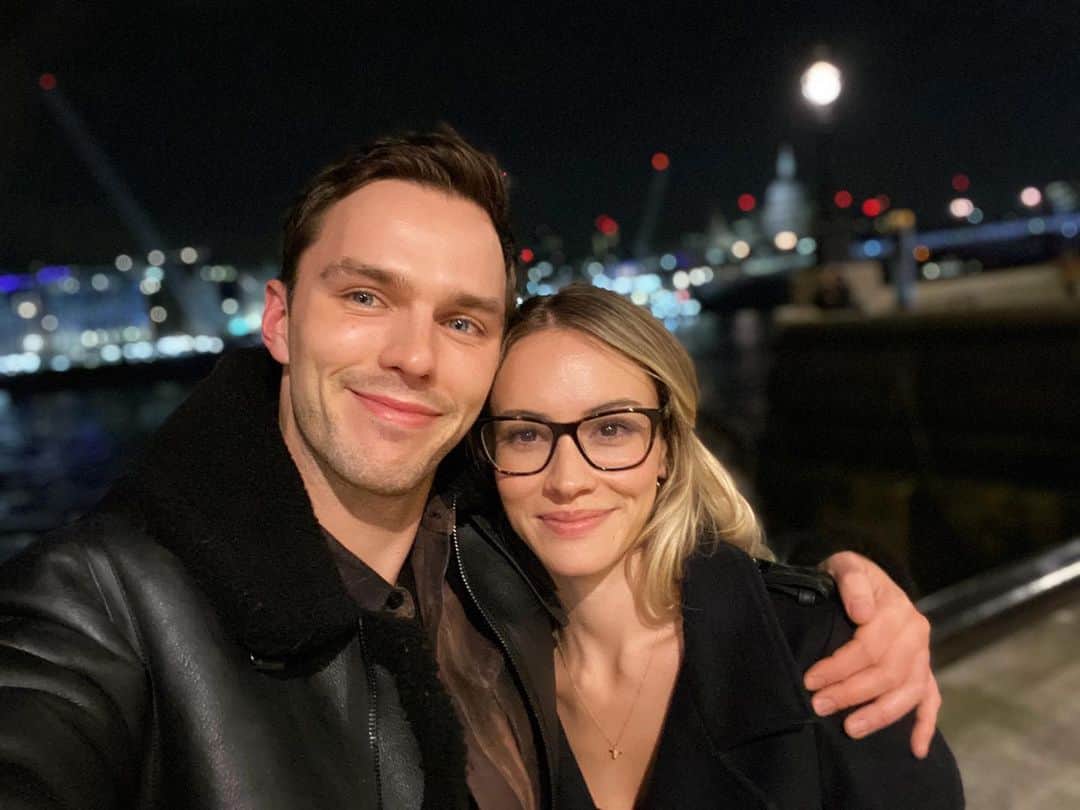 ブリアナ・ホリーのインスタグラム：「Happy birthday to my love 🎈😊♥️」