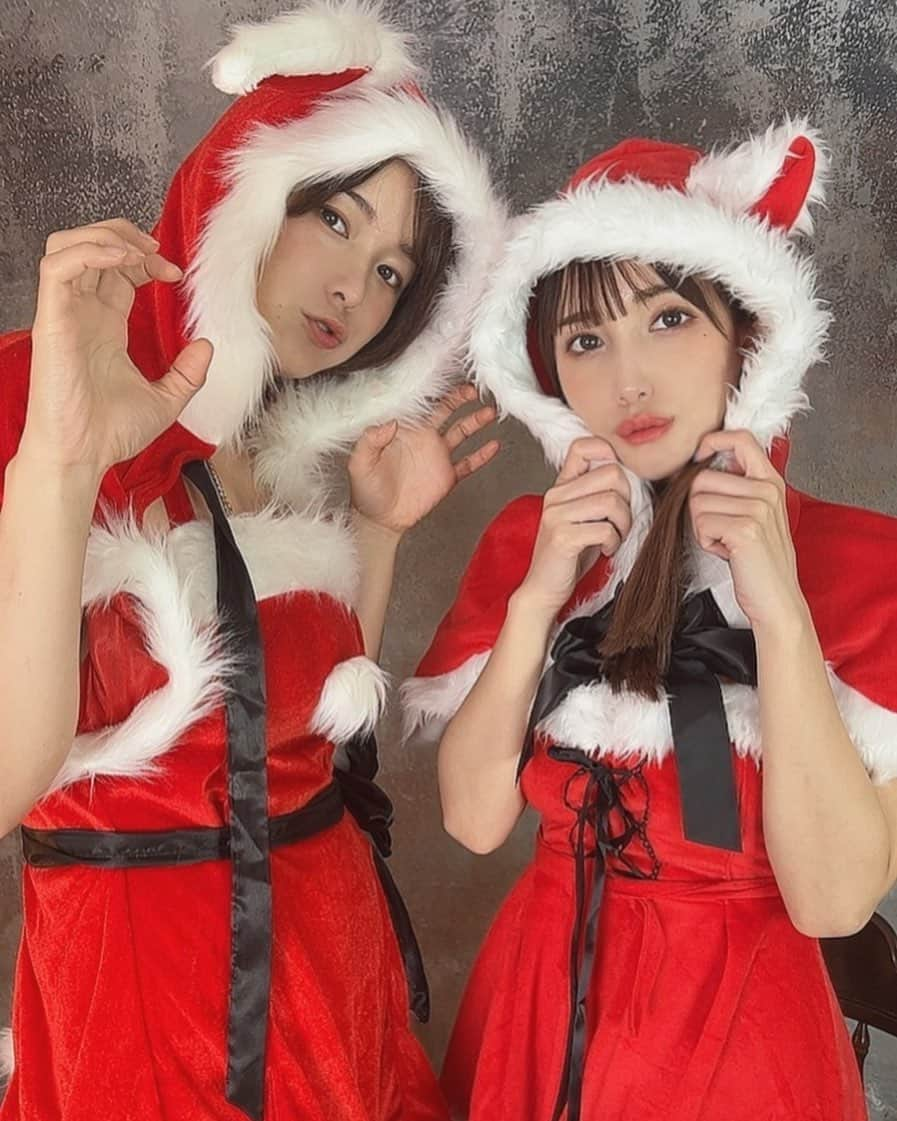 小島みゆさんのインスタグラム写真 - (小島みゆInstagram)「今日は朝いち！ 真田まことちゃんとグラビア撮影🎥 大人な真田ちゃんにいっぱいお世話になった😂  ムービー、写真、4着撮り🙆‍♀️✨  #santacruz」12月8日 14時37分 - _8_miyu