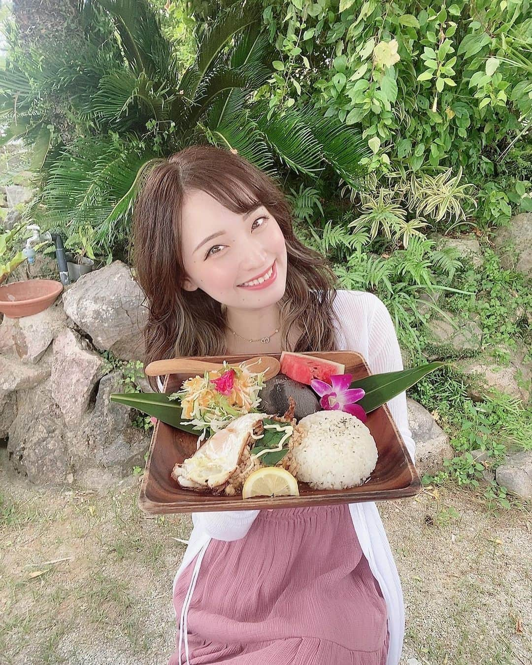 佐藤ゆうきさんのインスタグラム写真 - (佐藤ゆうきInstagram)「ずっと気になってた亜熱帯茶屋へ🌺  #沖縄 #沖縄旅行 #沖縄グルメ #沖縄カフェ #okinawa #okinawajapan #亜熱帯茶屋  #美容  #自分磨き #ガパオライス #model #可愛い女の子 #自撮り #フリーモデル #写真好きな人と繋がりたい #フォローミー #followforfollowback #asian #asianbeauty #asiangirls #japaneseidol#ig_japan #igers #picoftheday #photo #model #instagood #followme #instafollow #photooftheday」12月8日 15時37分 - yuuki_sto