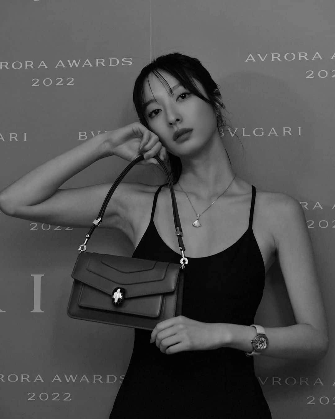 佐藤さきさんのインスタグラム写真 - (佐藤さきInstagram)「Thank you @bulgari 💙 BVLGARI AVRORA AWARDの 授賞式に出席しました💎 輝く女性を祝福する素敵な賞。  力強い言葉が刺さりました…！ 私も輝けるようにがんばろうっと🥺◎  #Bulgari #AvroraAwards #InspiringWomen」12月8日 17時53分 - sakisato29