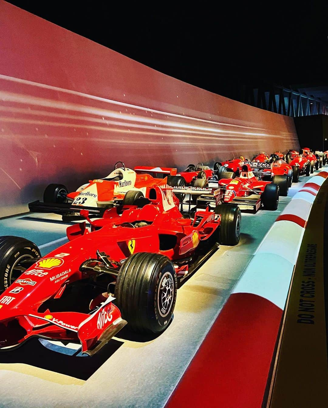 クリス・クニエリムさんのインスタグラム写真 - (クリス・クニエリムInstagram)「Very cool experience with TONS of history at @mautotorino and The 500 Track. #turino」12月9日 1時37分 - chris_knierim