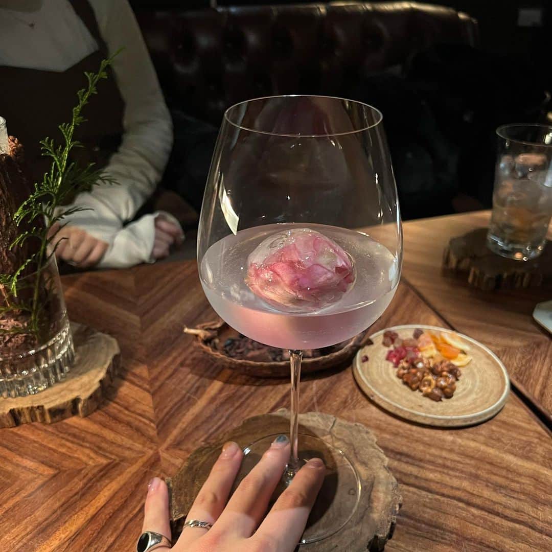 Tamakiのインスタグラム：「チョコレートは人を幸せにしますねえ！！」