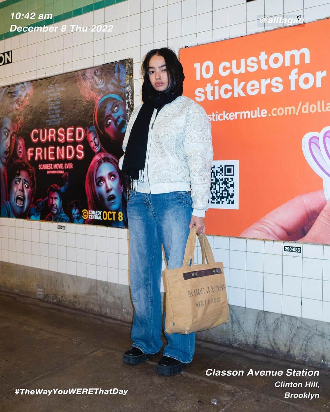 のインスタグラム：「Alita @alitagau at #ClassonAvenueStation at 10:42 am, December 8 Thursday 2022, #ClintonHill #Brooklyn #NewYork  #OutfitOfTheDay = #TheWayYouWEREThatDay  #TWYWTD #ShinichiTsutsui」