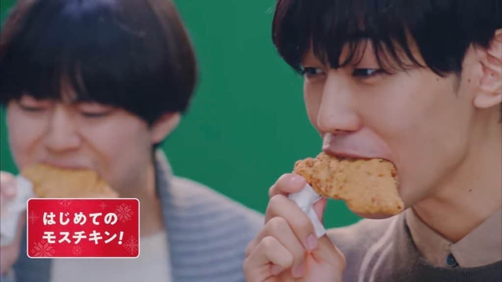兼次要那のインスタグラム：「☺︎ 【お知らせ】  現在放送中のモスバーガーTVCM  モスチキン『サクサク派のチキン』篇に出演しております。 是非ご覧ください☺︎  YouTubeでもご覧いただけます！ https://www.youtube.com/watch?v=e6yxLW4_9xc」