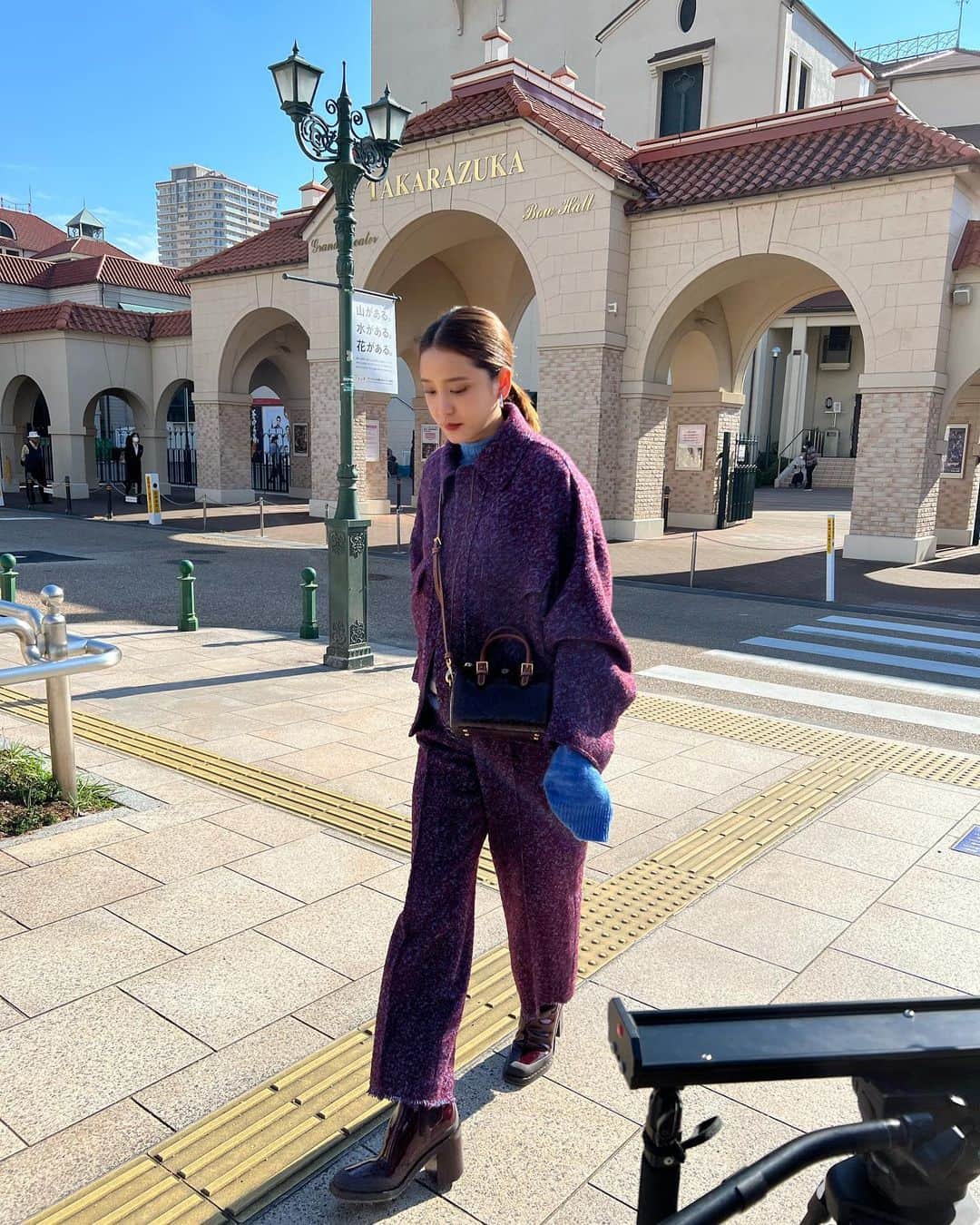 山崎紘菜のインスタグラム：「❤️💚💙 火の鳥は燃えるようだったしサファイアはキラキラしてたしレオはかわいかった💙 #旅色FOCAL」