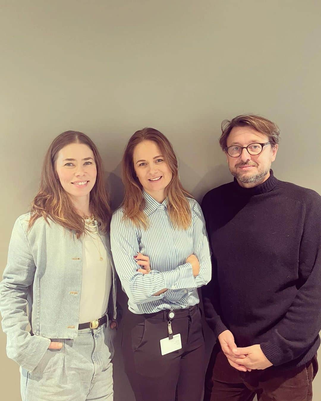 のインスタグラム：「Meget glad for muligheden for at tale om det kulturbidrag, der, hvis det indføres i sin nuværende form, kan ende med at tage livet af den ellers blomstrende danske tv-branche. Lyt til  ugens udgave af podcasten Østergaards salon, hvis du vil høre mere 🎬🎭🎧」