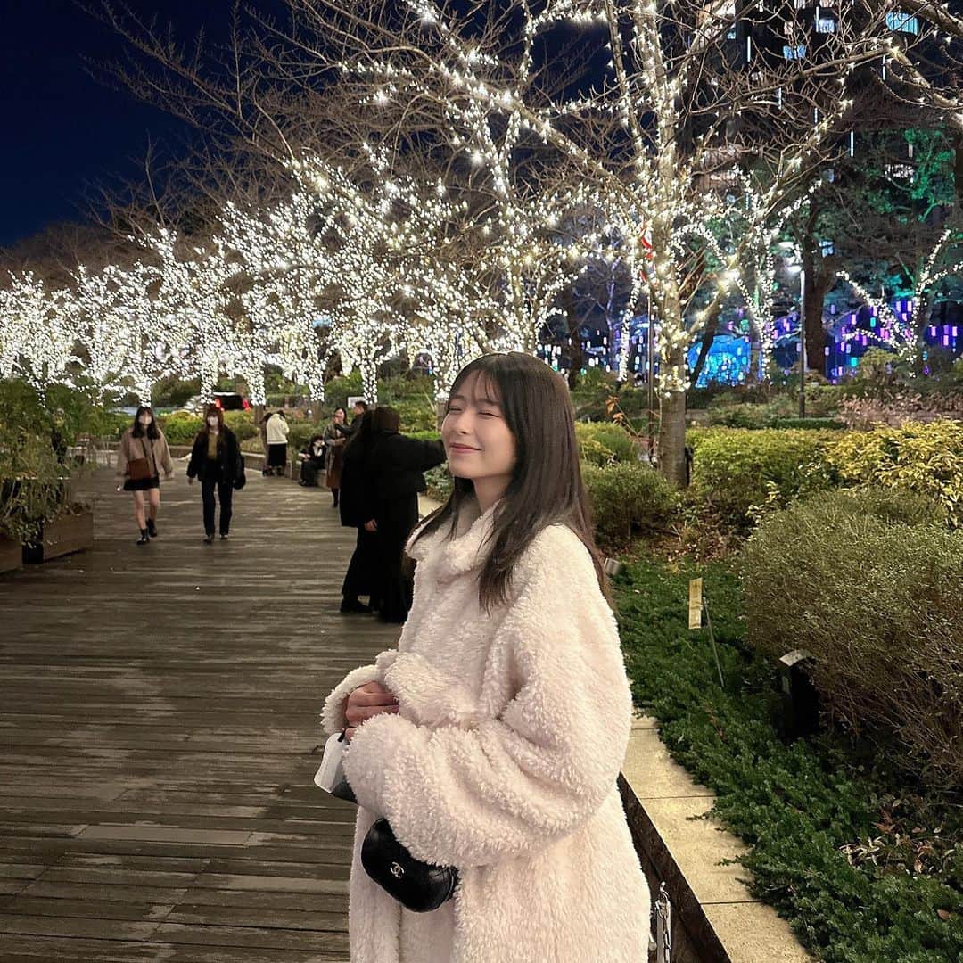 川崎ひかるさんのインスタグラム写真 - (川崎ひかるInstagram)「ふゆ~🤍🌟🤍🌟」12月9日 20時05分 - hikaru._.1206