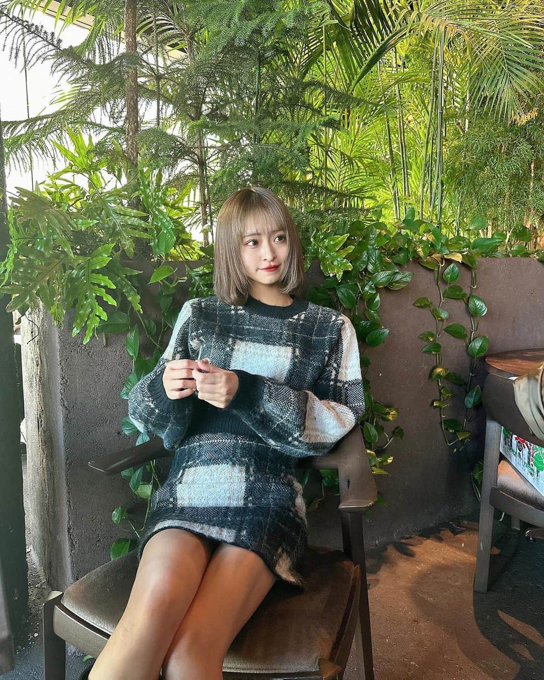 清水里香のインスタグラム：「⁡ ⁡ もうすぐ🎄🍗 ⁡ ⁡ ⁡ ⁡ ⁡ #クリスマス #12月」