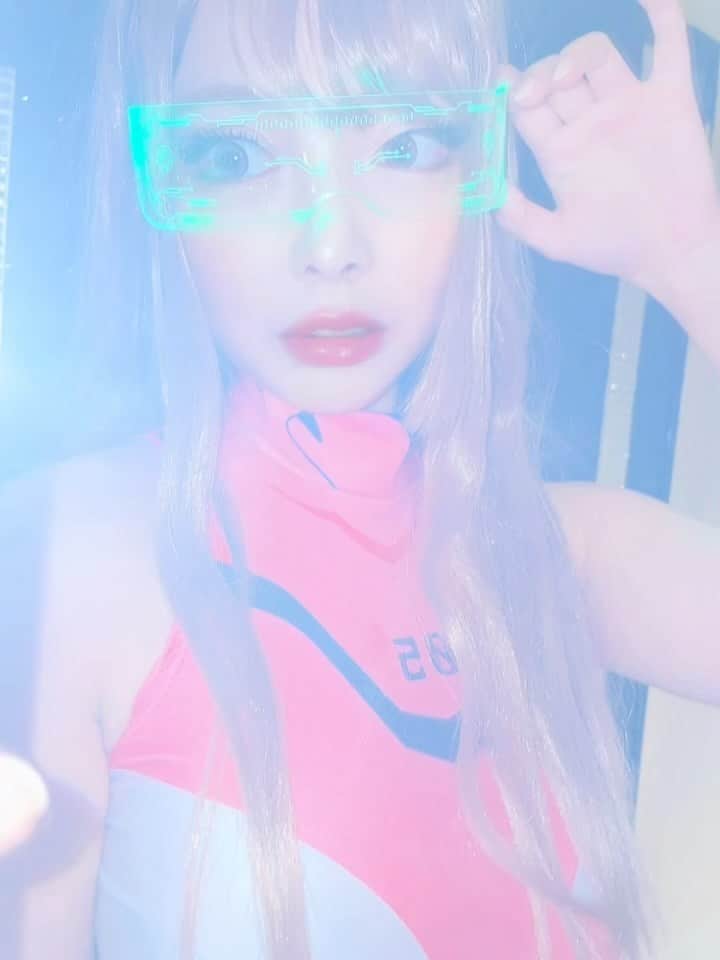 のインスタグラム：「💘 #グラビア #コスプレ　#gravure #モデル　#性感美女　#性感 #外拍 #cosplay #アイドル #性感内衣　#모델　#그라비아」