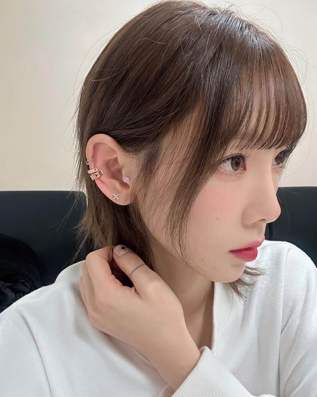 テヨン のインスタグラム：「𝐿𝑉 ⟡✨@louisvuitton #광고」