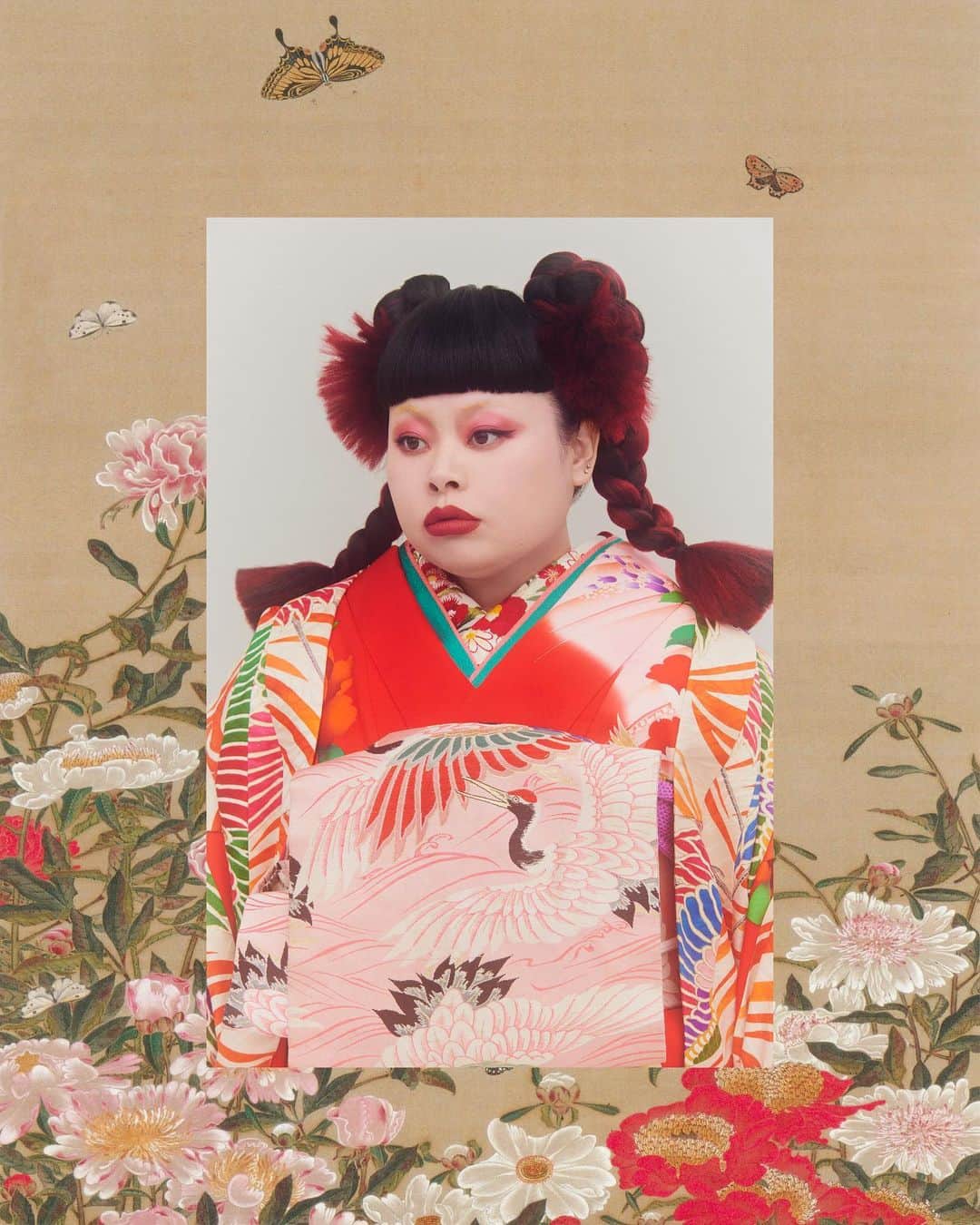 根本亜沙美のインスタグラム：「KIMONO anne. vol.4 渡辺直美 @watanabenaomi703   photographer 間仲宇 @hiroshi_manaka  stylist 相澤樹 @mikitiaizawa  hair&makeup 根本亜沙美 @asami_nemoto   #kimonoanne #kimono #着物 #naomiwatanabe」