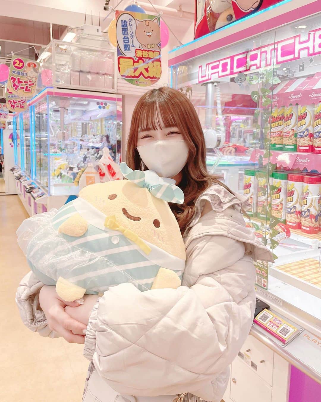 茉井良菜さんのインスタグラム写真 - (茉井良菜Instagram)「1回で取れた♡推しメン♡  #あじふらいのしっぽ #japanesegame #arcadegames」11月16日 17時35分 - yonsuchan