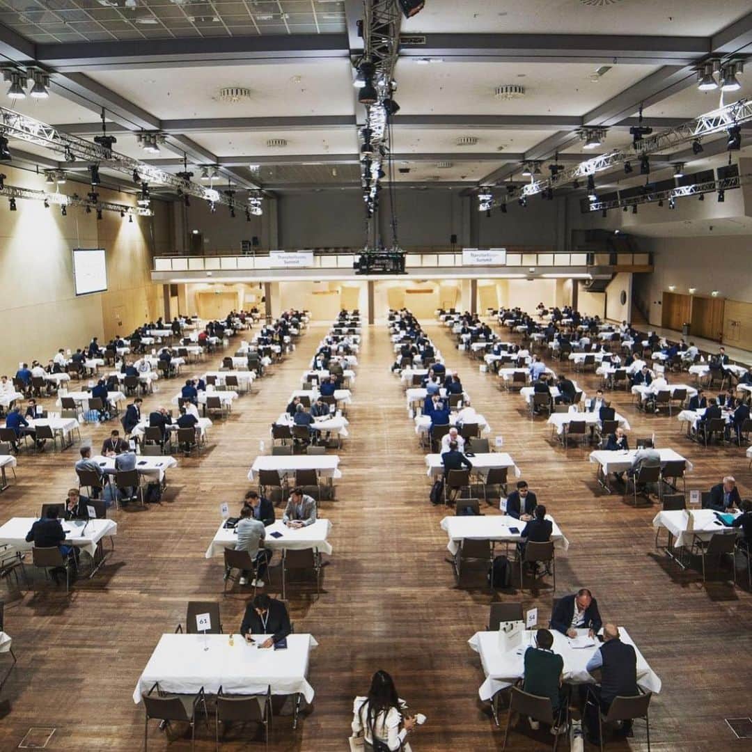 フィリップ・センデロスのインスタグラム：「2 intense and constructive days of meetings at the #transferroomsummit in Berlin ✅ We keep growing and developing our network @servettefootballclub @transferroom」