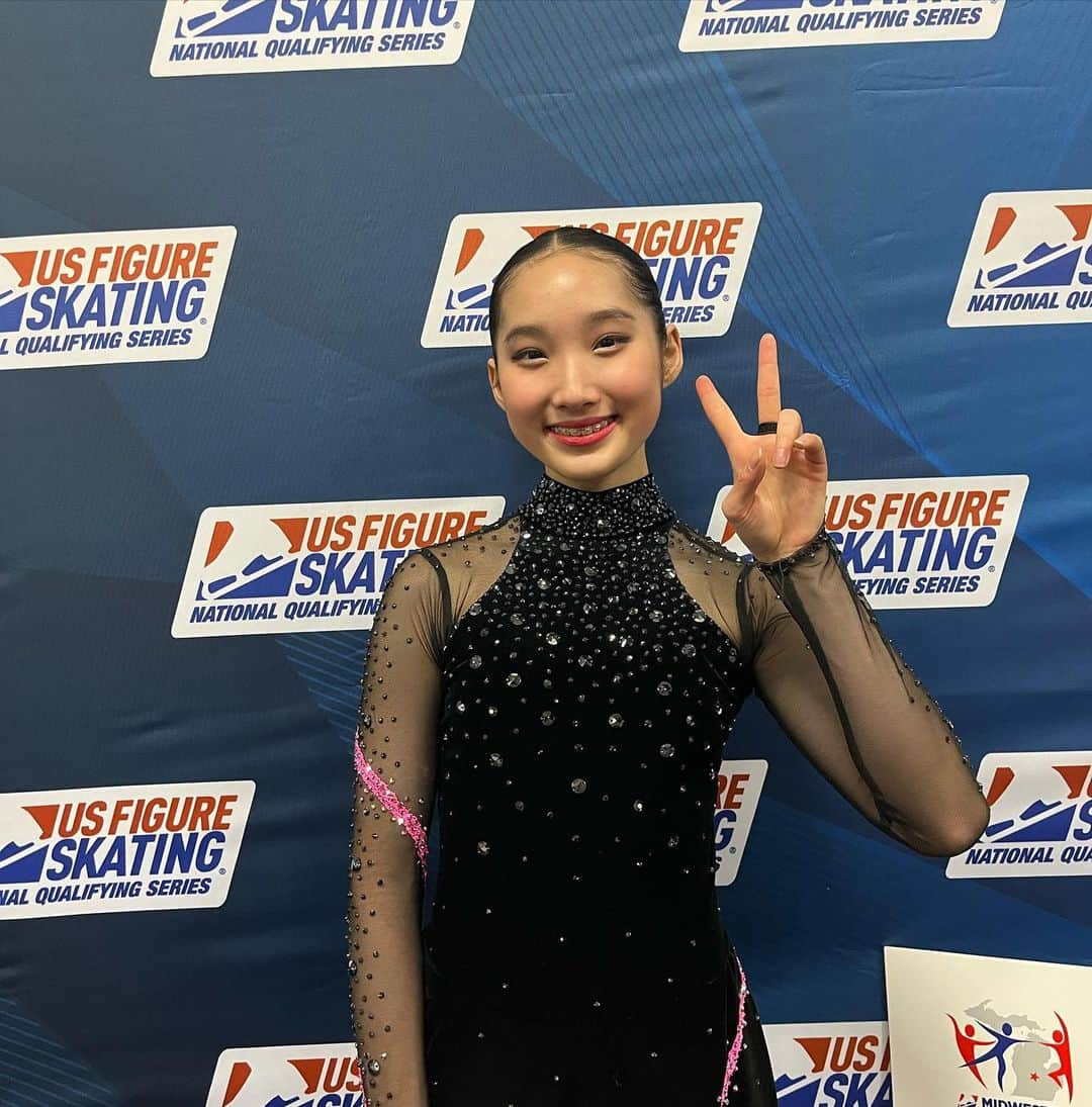 ヴィクトール・ファイファーさんのインスタグラム写真 - (ヴィクトール・ファイファーInstagram)「U.S Sectionals   Congratulations to the skaters for some awesome achievements! And congrats to all other competitors.  Beck Strommer jr 1st  Phoebe Stubblefield jr 4th Coco Zhang Intermediate 1st  Gwen Bloesch senior 5th Julia Biechler sen. sp then wd (sick) Suemin Shin junior 6th Luke Wang junior 7th John Liu novice 5th Yuna Lee novice 12th  Also thank you to all the coaches and parents etc. who helped the kids! I wish I could have been there for all the competitions, but I’m thankful for all the coaches who helped!! #usfsa」11月17日 1時45分 - viktor_pfeifer