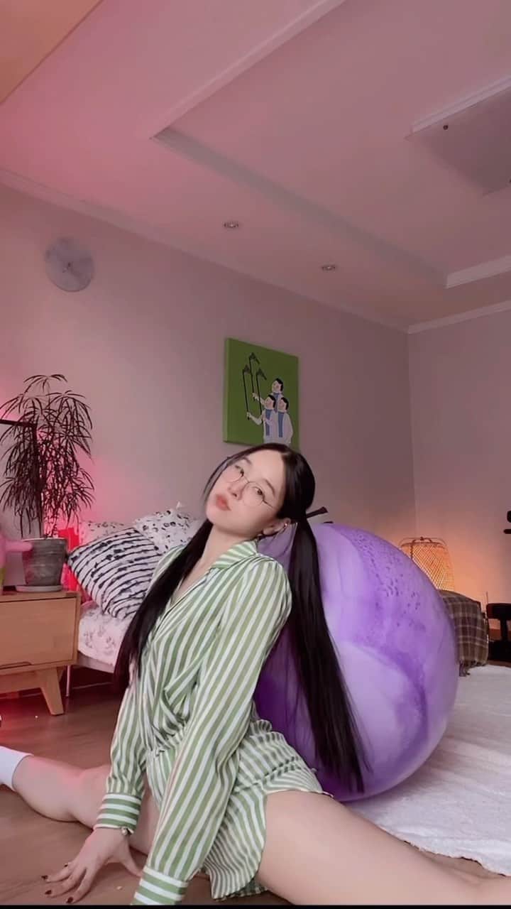 sanga yoginiのインスタグラム：「Day off 👉🏻 gym nini🤓」