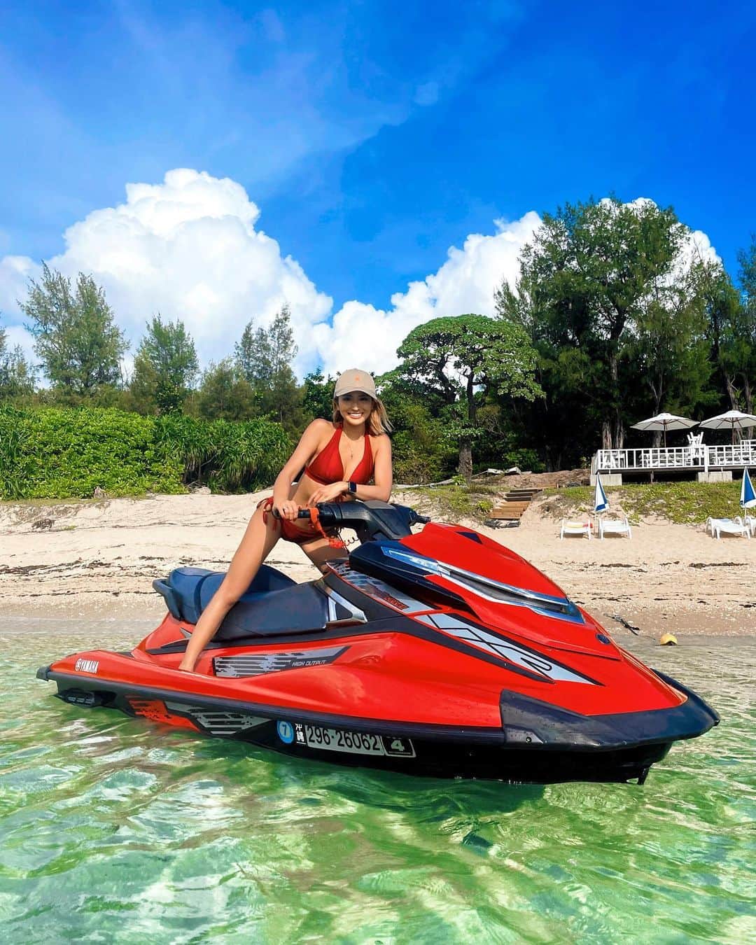 鈴木まりなのインスタグラム：「夏しか勝たん❤️‍🔥  #jetski #ジェットスキー」