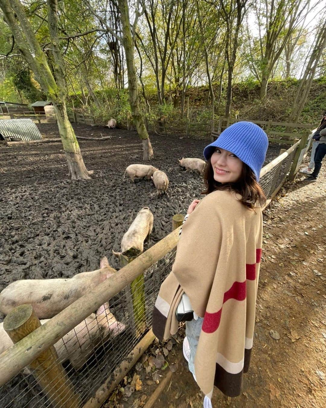 滝澤史のインスタグラム：「牧場に行ってきました🐖🐃🐏  #farm  #牧場」