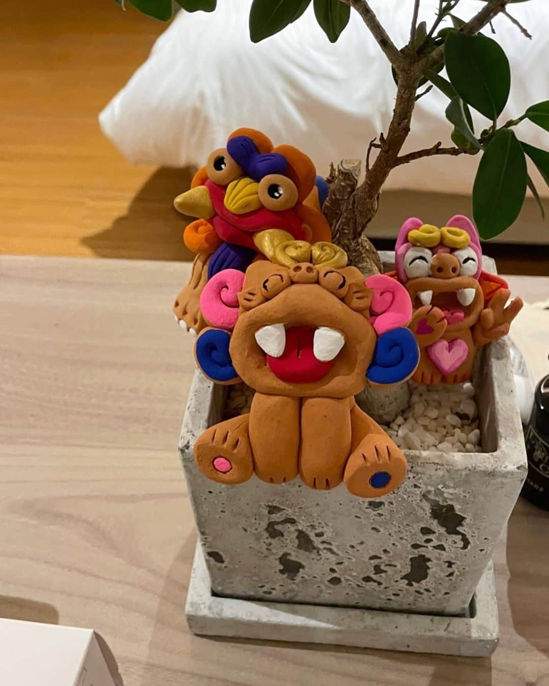 のインスタグラム：「みんなで作ったシーサー🦁  楽しかったな〜  #水曜日のダウンタウン」