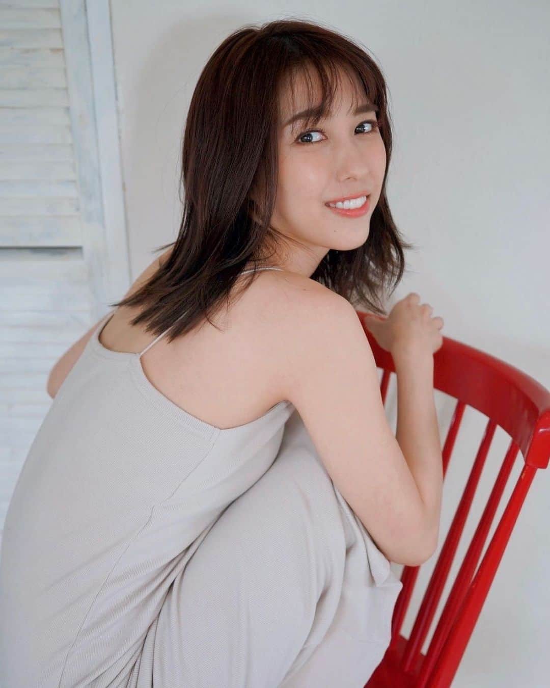 のインスタグラム：「.  33歳になりましたー🎂✨  いぇい👏  これからの秦もよろしくお願いします😊  お祝いコメント待ってる！笑😂  ゾロ目！！ ハッピーな一年にするぞー✨  .  #秦瑞穂 #follow #me #followme #japanesegirl #asiangirl #japan #tokyo #粉我 #偶像  #フォロー #フォローミー #ポートレート #写真  #被写体 #selfie #birthday #33」