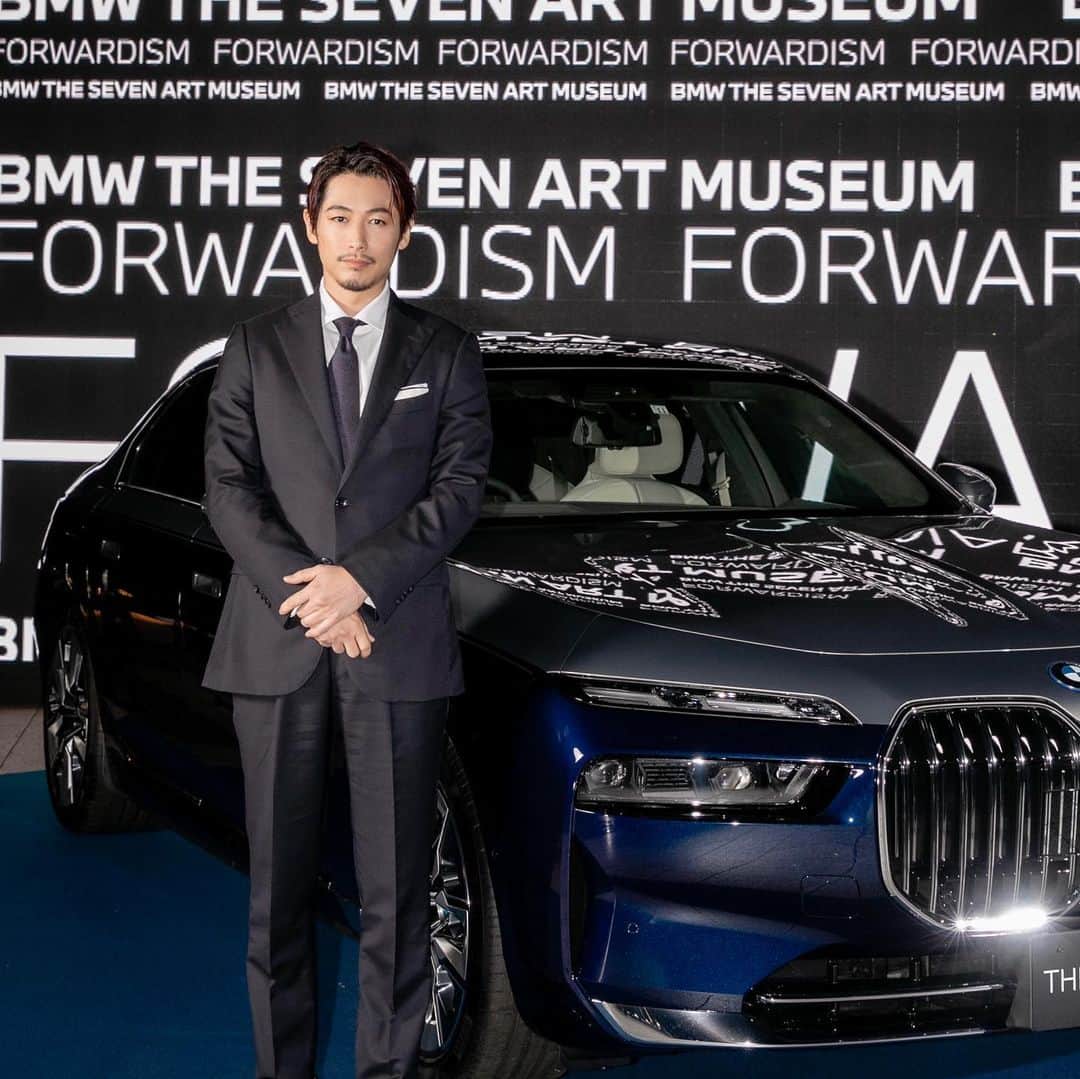 ディーン・フジオカのインスタグラム：「Forward is my only direction🎄  #bmwthesevenartmuseum  @bmw @bmwjapan」