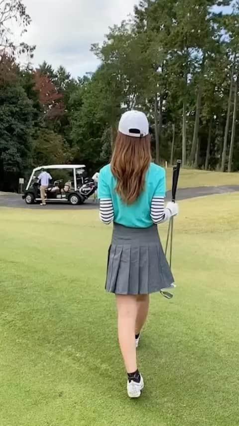 のインスタグラム：「ゴルフ⛳好きな人？🙋‍♂️♡  私が私の事を愛して何が悪いの？嫉妬でしょう？👋🏻💗  っていうここの歌詞が好き！！笑」