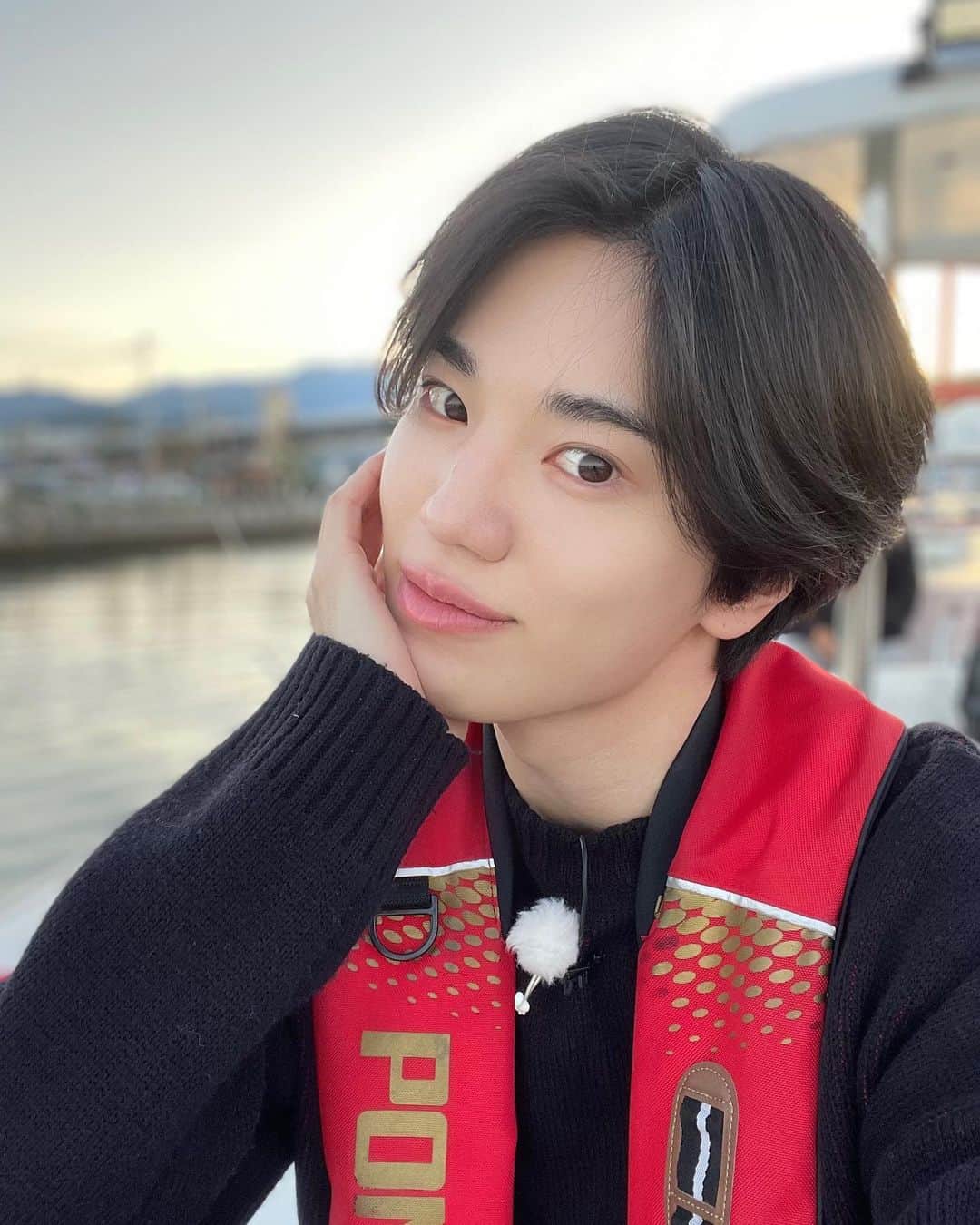 ソンジョンさんのインスタグラム写真 - (ソンジョンInstagram)「무작정투어 원하는대로 오늘 밤 10:20분📺  #원하는대로」11月17日 19時49分 - ssongjjong.ifnt
