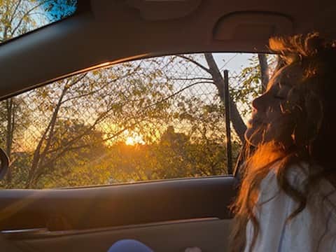 のインスタグラム：「Dusk drivin with the little @greylinjamesrue」