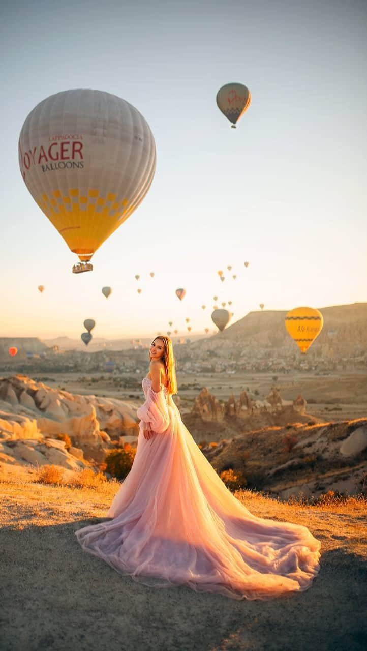 Galina Dubのインスタグラム：「Magic 🎈  За видео и фото спасибо ребятам @hakanerenler_photography 🙌🏽」