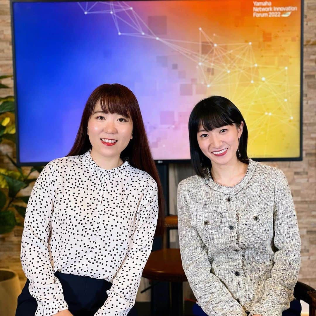 田原彩香のインスタグラム：「本日は、Yamaha Network Innovation Forum 2022 Autumn 🍁  おなじみSCSKのようこさんと😌  11月18日（金）13:00 – 17:30　YouTubeライブ お申し込みはこちら⏩ まだまだ受付中！ https://itps.scsk.jp/ynif2022autumn/forms  アンケートにお答えいただきライブ中に発表した「プレゼントキーワード」をご記入いただいた方の中から抽選で、豪華ヤマハ製品のプレゼントもございます。  YouTubeライブなので、みなさんからのコメントも見ながらすすめます！  また、タレントで振付師のKABA.ちゃんの出演も決定！どこに登場するのか、お楽しみに！」