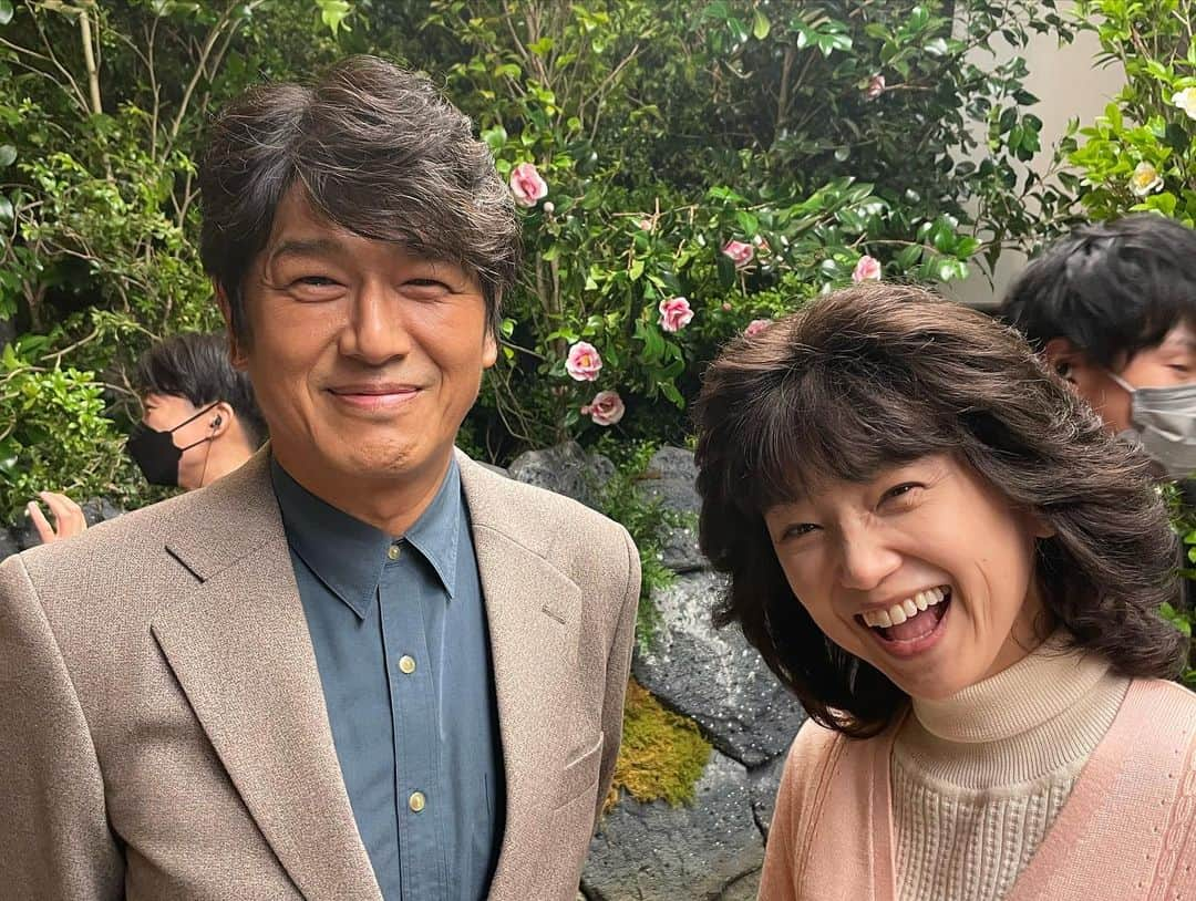 高橋克典さんのインスタグラム写真 - (高橋克典Instagram)「「舞いあがれ」 第7週終わり  今日も素敵な回でした。皆心が溶けて 打ち解けあって  #朝ドラ #連続テレビ小説 #舞いあがれ #福原遥 #赤楚衛二 #永作博美 #高畑淳子 #高橋克典」11月18日 12時11分 - katsunoritakahashiofficial