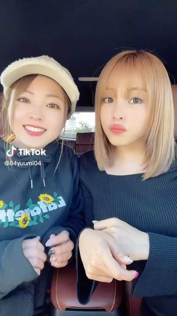 のインスタグラム：「昔みたいにまたゆうみと過ごす時間が増えて幸せ♡ #妹#妹が好き#家族が好き」
