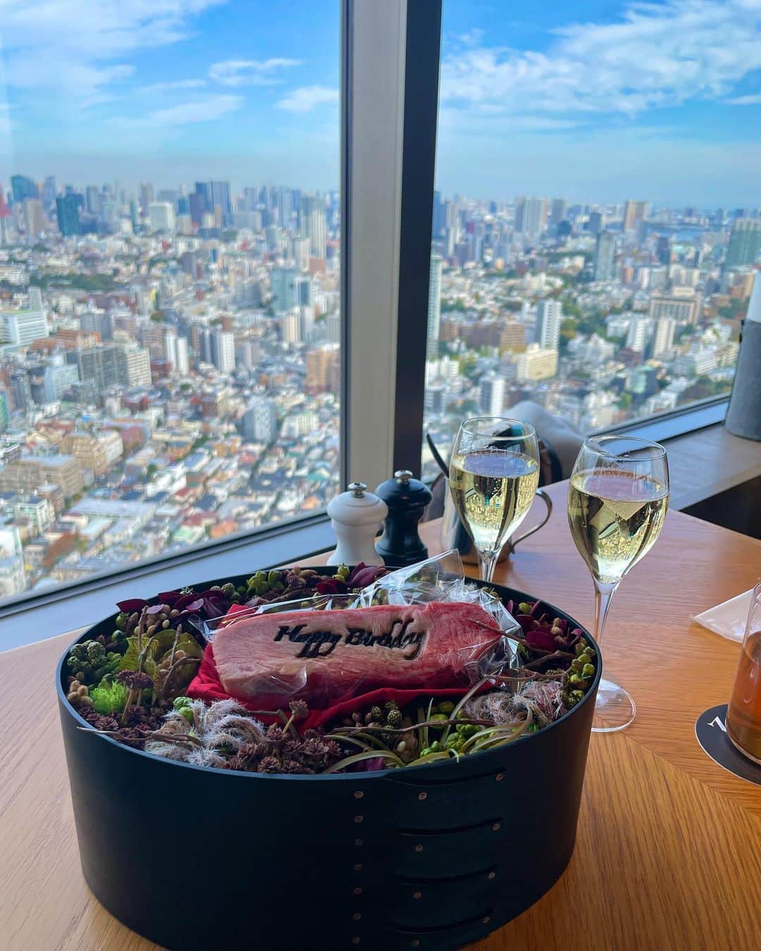 西原愛夏のグルメインスタ