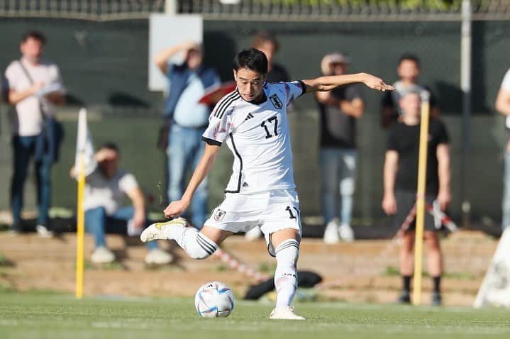 中井卓大（ピピ）のインスタグラム：「スロバキア戦勝利しました！！ 次も頑張ります💪🇯🇵 Gran victoria ante Eslovaquia.  ¡¡A por la siguiente!!  @japanfootballassociation」