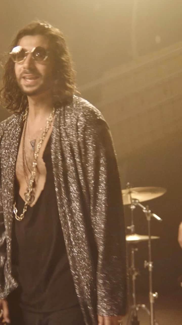 Magic!のインスタグラム：「Inner Love Energy Music Video out now! Link in bio  Special thanks:  Production Co. Avtal Productions Inc. @Avtalproductions   Producer/Dp/co-director Evan Avtal @evan.avtal  Gaffer Jordan Brodie Avtal @jordanbrodiefilms  BBE Wesley Aharoni @wescoast  Production designer Maddie Blue Avtal @madison.blue 1st Asst Camera Fong Kuo @fongological 2nd Asst Camera Bedik Bedikian @bedikcamera  Crafty Ellyn Avtal @cinemum Edit/ VFX Wayan Palmieri @wayanpalmieri Make Up Artist Amanda Terry @amanda_m_terry」
